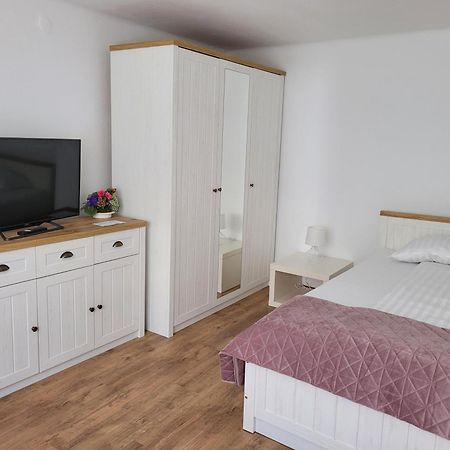 Two-Bedrooms Apt Sibiu Esterno foto