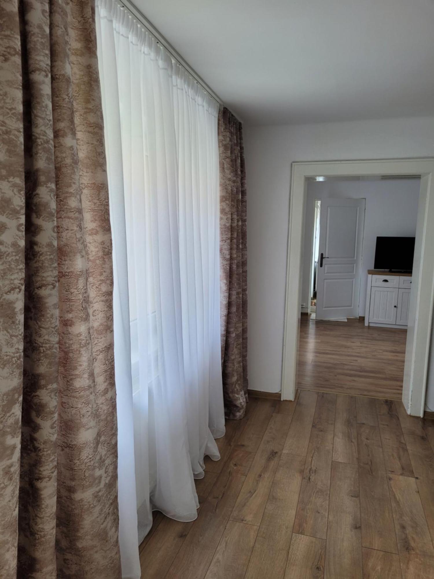 Two-Bedrooms Apt Sibiu Esterno foto